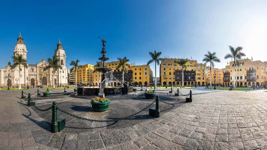 From Lima: City tour Prehispanic + Colonial & Modern Lima - Inside San Francisco Convent and below the streets