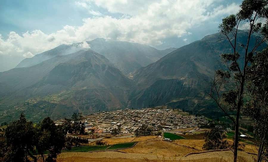 From Lima: Cordillera de la viuda | Mountain Exploration - Santa Rosa de Quives sanctuary