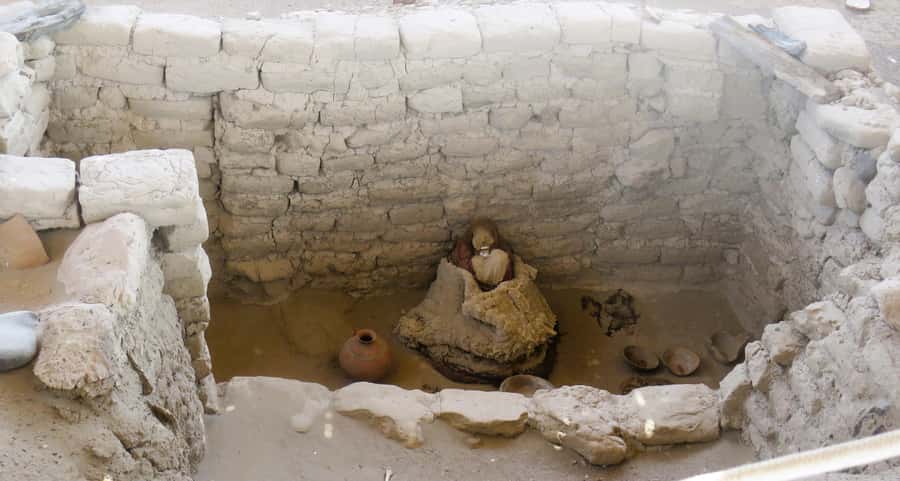 From Nazca: Chauchilla Cemetery Tour and Artisans Workshop - Entering Chauchilla Cemetery