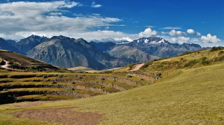 From Ollantaytambo:Private tour to Maras and Moray half day - What the guide adds to a private visit