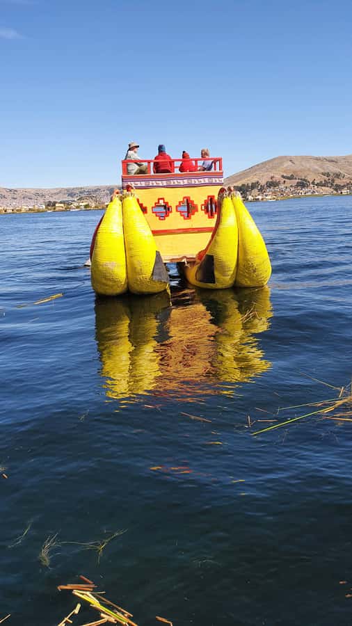 From Puno: 3-Hour Uros Floating Islands Tour - The first reed island: how the Uros build a home