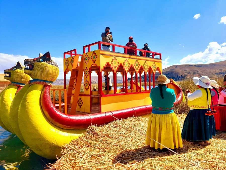 From Puno: Excursion to Uros and Taquile Islands + Income - Lunch with a local family