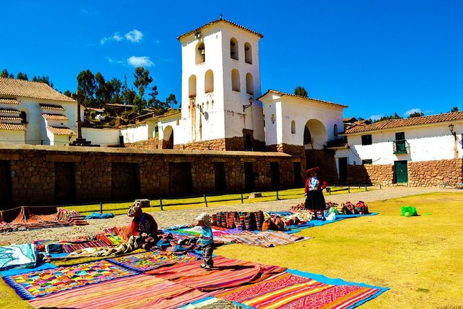 Full-Day Excursion to Sacred Valley, Pisac and Ollantaytambo from Cusco - Urubamba: A long buffet lunch