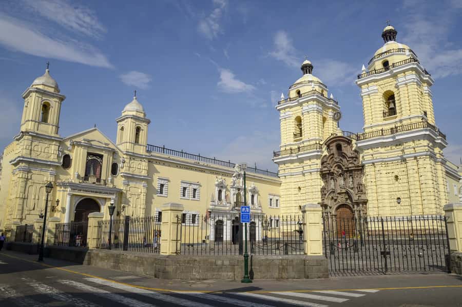 Full-Day Lima: a Culinary, Historic & Traditional City - Barranco brings a different mood