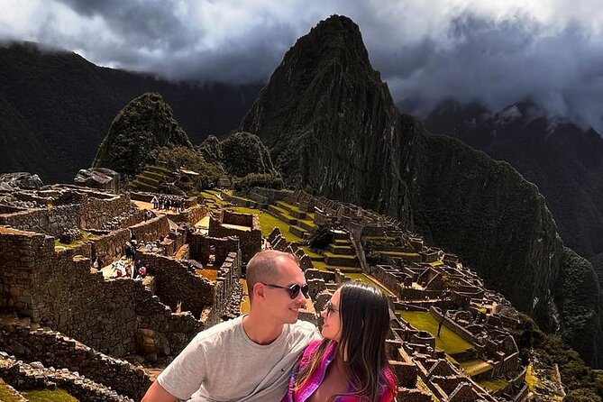 Full Day Private Guided Tour in Machu Picchu - Inside Machu Picchu, the guide makes the difference
