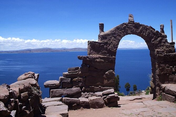 Full-Day Tour of Uros, Taquile and Sillustani from Puno - A comfortable six-hour crossing of Lake Titicaca