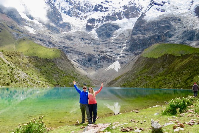 Full-Day Trek to Humantay Lake from Cusco with Guide - Reaching the lagoon and hearing its Inca story