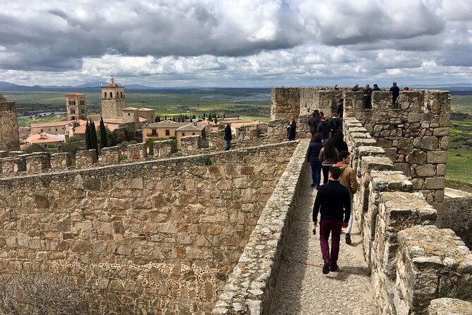 Guided Tour of Historic and Monumental Trujillo - What the two-hour format gives you