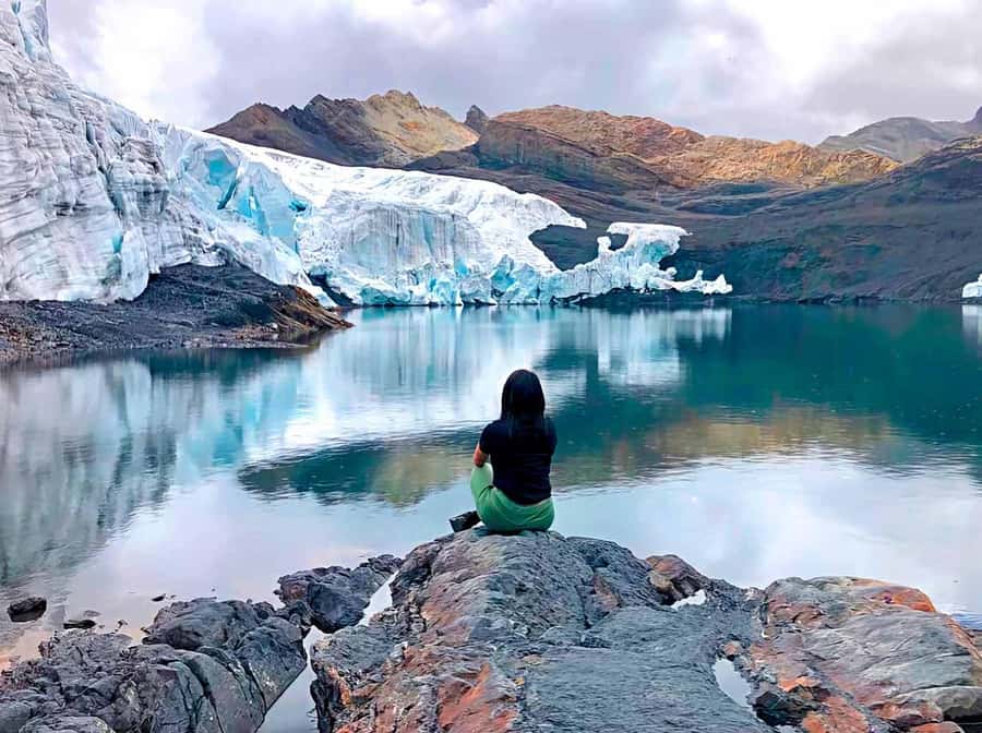Huaraz-Excursion to the Pastoruri Snows and Puyas Raymondi - The road from Huaraz to Patococha Lagoon