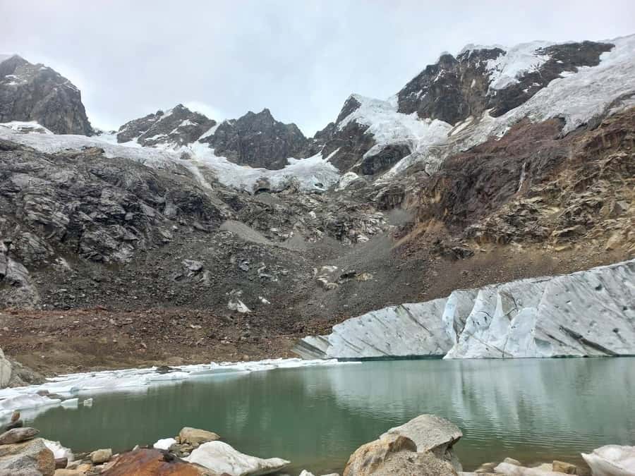 Huaraz: Full Day Rocotuyoc Lagoon + Frozen Lagoon - The 30 to 45-minute walk to Frozen Lagoon