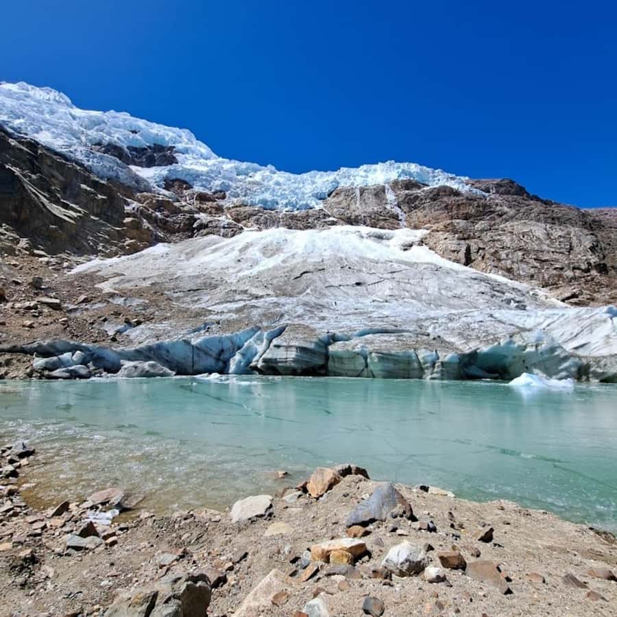 Huaraz: Full Day Rocotuyoc Lagoon + Frozen Lagoon - The Spanish guide and the pace of the day