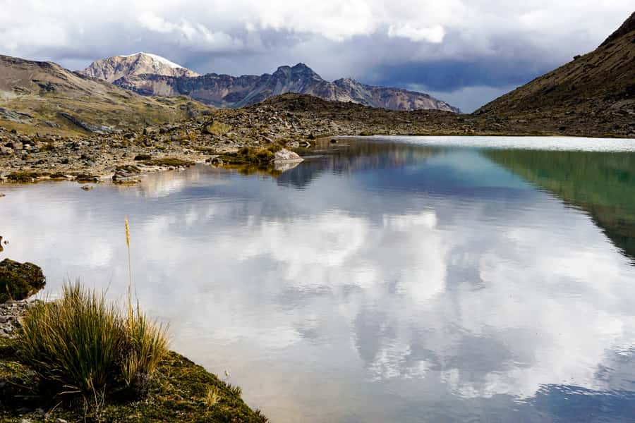 Huaraz: Pastoruri Glacier Day Trip - Cave Paintings Beside the High Mountain Route
