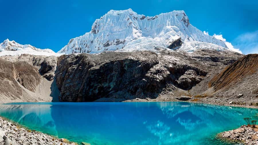 Huaraz: Visit to Laguna 69 - The uphill route to the turquoise lake