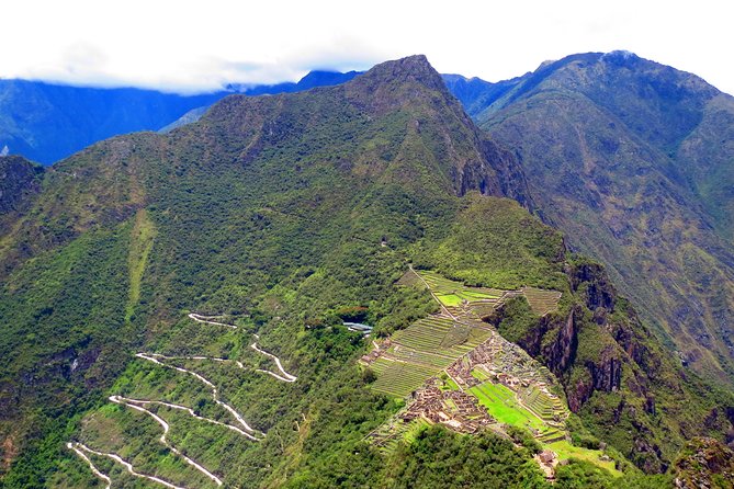 Huayna Picchu and Machu Picchu from Cusco Full day - Returning to Aguas Calientes for lunch