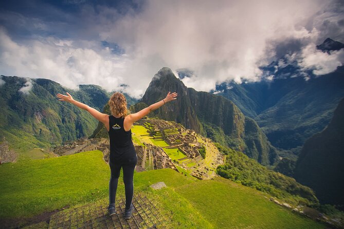 Inca Jungle 4-Day Tour: Full Adventure to Machu Picchu Included - Guides can make or break the experience