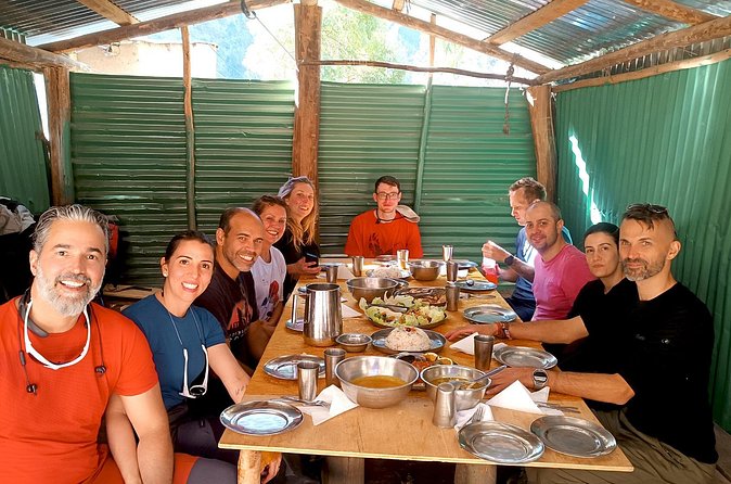 Inca Trail Machu Picchu 4 Days - Camps, food, porters, and group size