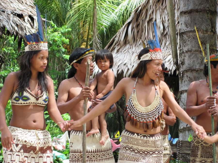 Iquitos: 5 Days inside the Rainforest | Amazon Jungle Tour - Meeting the Yaguas and visiting Fatima village