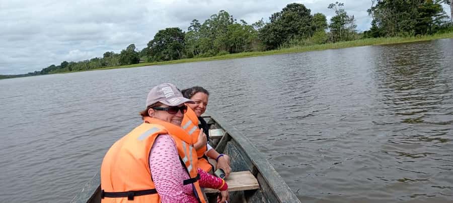 Iquitos: Amazon Jungle in 2 Days: Adventure and Expedition - A 90-minute ride on the Amazon River