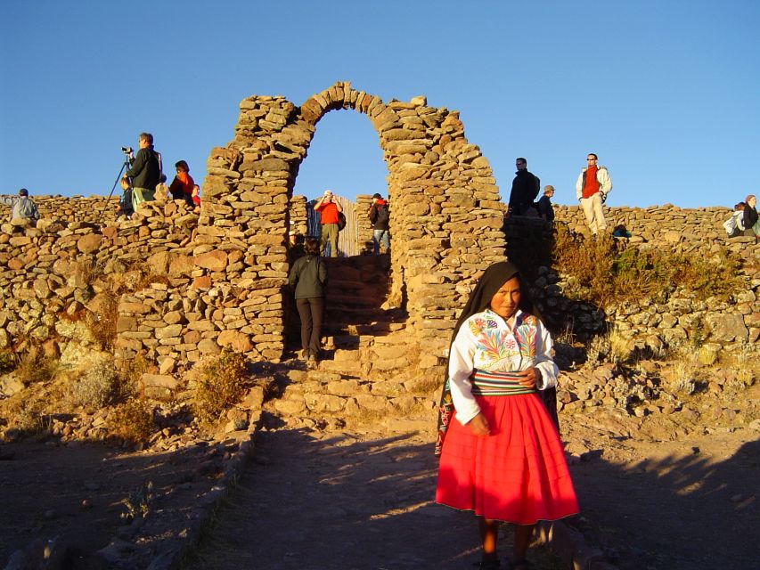 Lake Titicaca, Uros and Taquile Full-Day Tour - A traditional lunch in a Taquile village