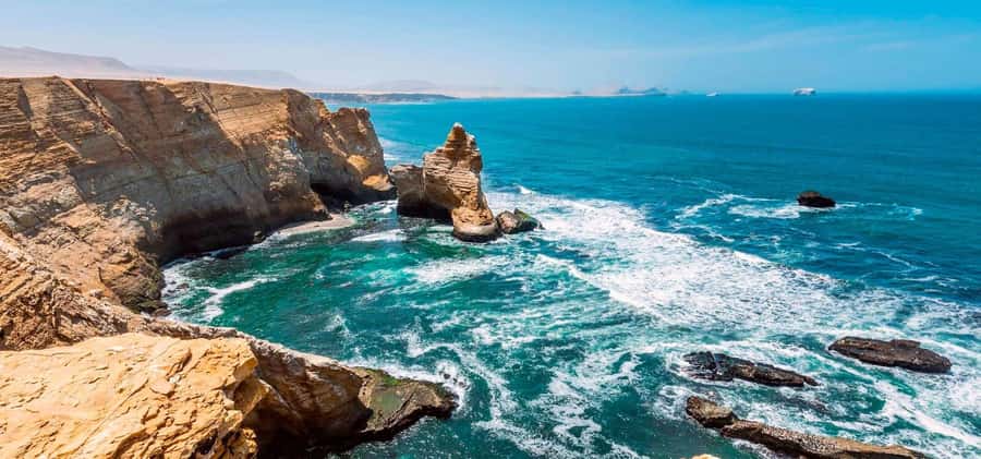 LIMA || 2D/1N: Paracas, Huacachina and Nazca. - A fast trip from Lima to Peru’s south coast