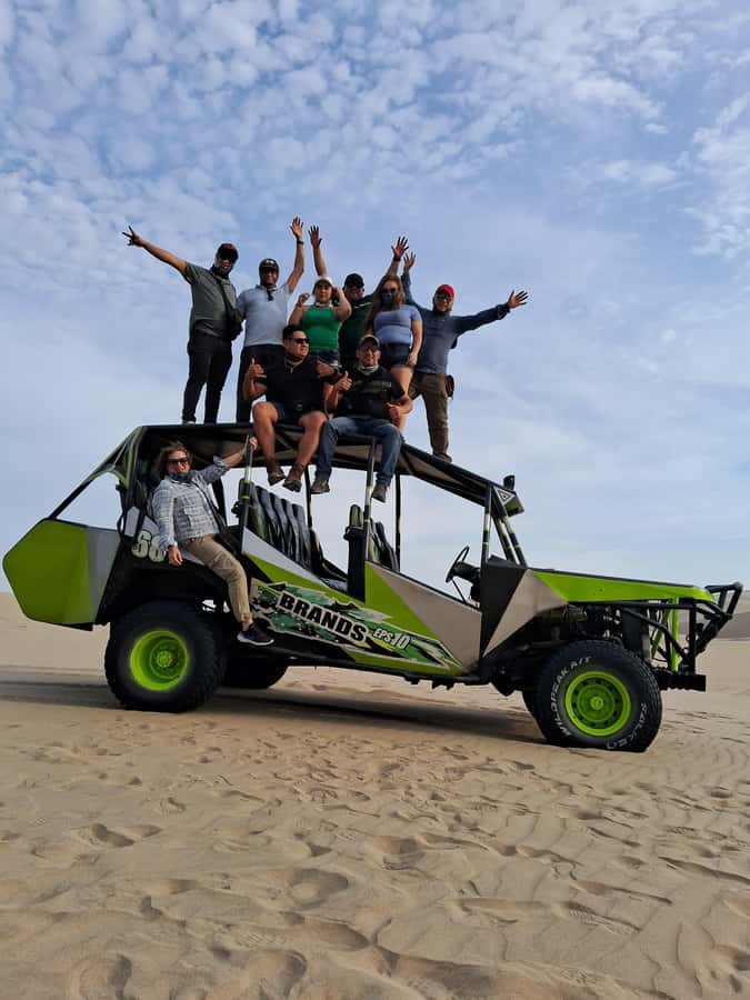Lima and Nasca : Ballestas -Huacachina-Nasca Lines - 5:30 a.m. pickup and the road to Paracas