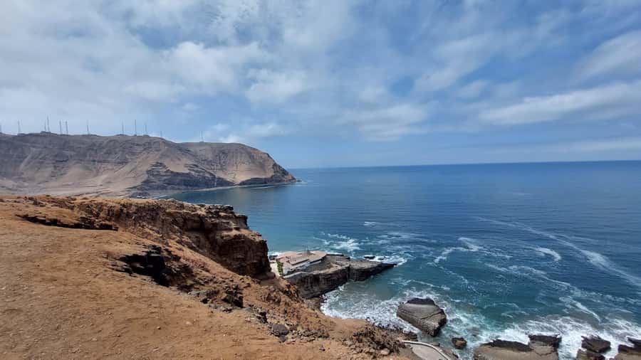 Lima Bike Tour: La Costa Verde & Jesus Statue in Chorrillos - Barranco’s murals, old streets, and Bridge of Sighs