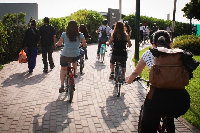 Lima Bike Tour Miraflores - Barranco + Huaca Pucllana! - Fitness, traffic, and bicycle quality