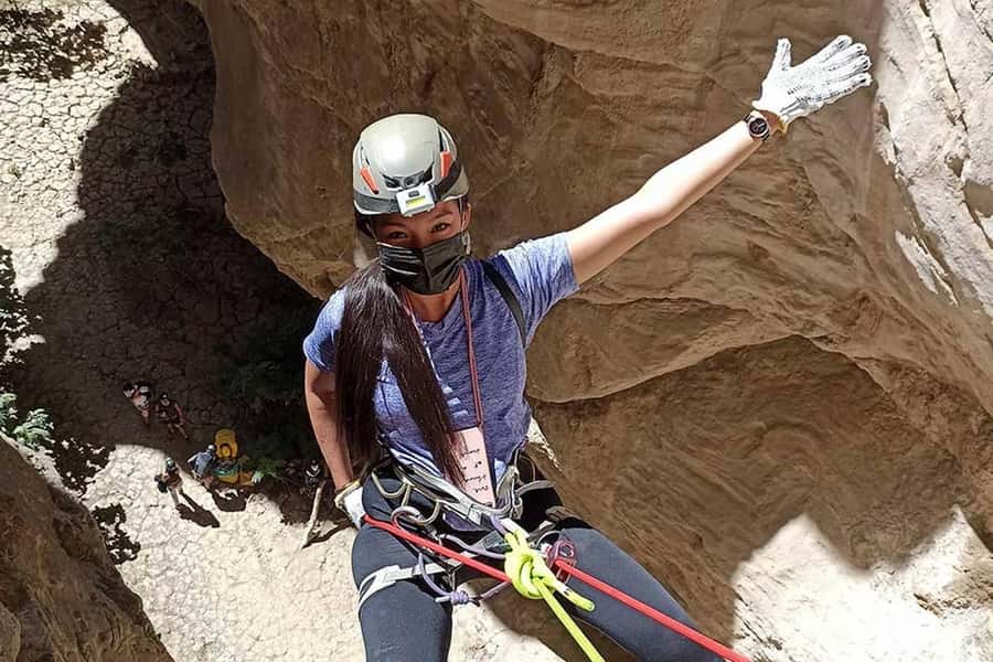 Lima: Cañon de Autisha | Explore the Center of the Earth - Going 170 meters below Lima’s dry hills