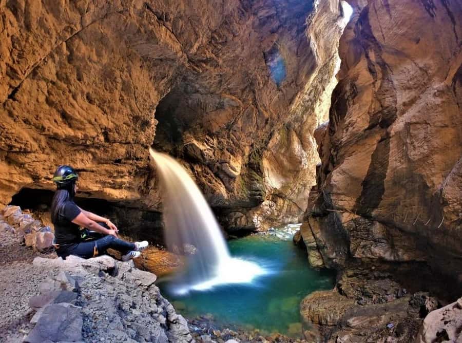 Lima: Cañon de Autisha | Explore the Center of the Earth - Lunch, the bridge, and the optional bungee jump