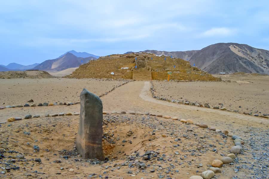 Lima: Caral Full-Day Private Excursion with Meals - Huacho lunch by the sea