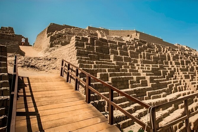 Lima City Tour Plus + Video by Drone - Group - Museo Central connects art, archaeology, and gold