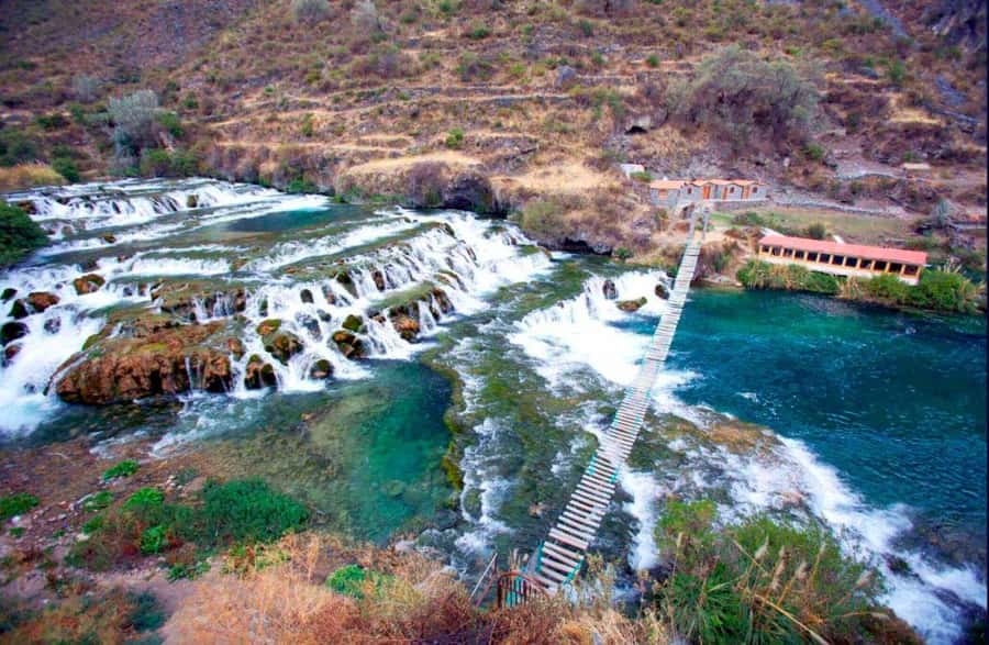 Lima: Escapada de 2 Días a la Reserva Nor Yauyos-Cochas - Waterfalls and the 345-step descent to Huallhua Lagoon