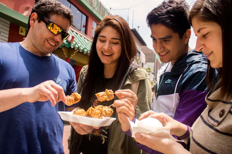 Lima: Flavors and Tradition Walking Tour with Food Tasting - Booking details that matter