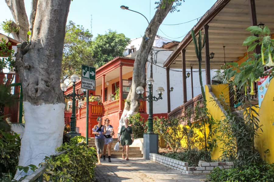 Lima Full-Day Main Attractions Tour - Why this tour works for a first day in Lima