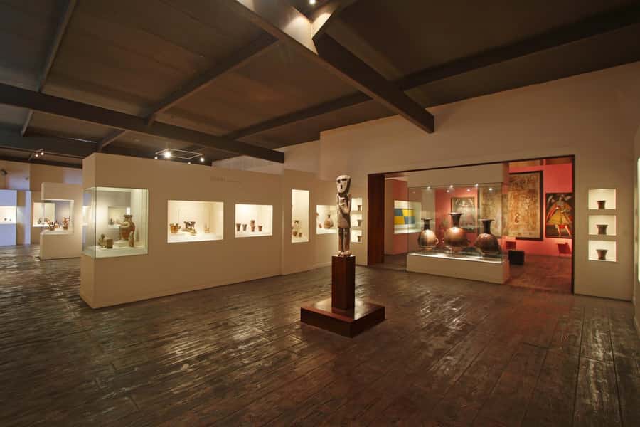 Lima: Half-Day Private Lima City Tour and Larco Museum - Why this half-day route works