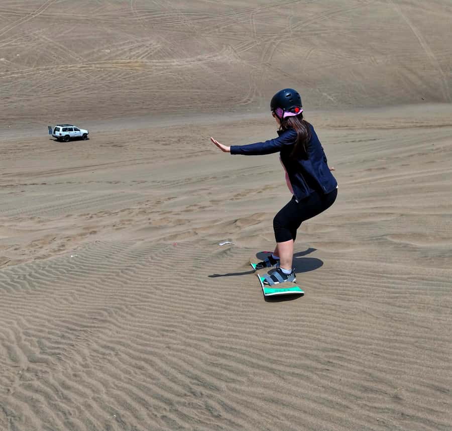 LIMA: HALF-DAY SANDBOARDING TOUR - Timing, flexibility, and pickup details