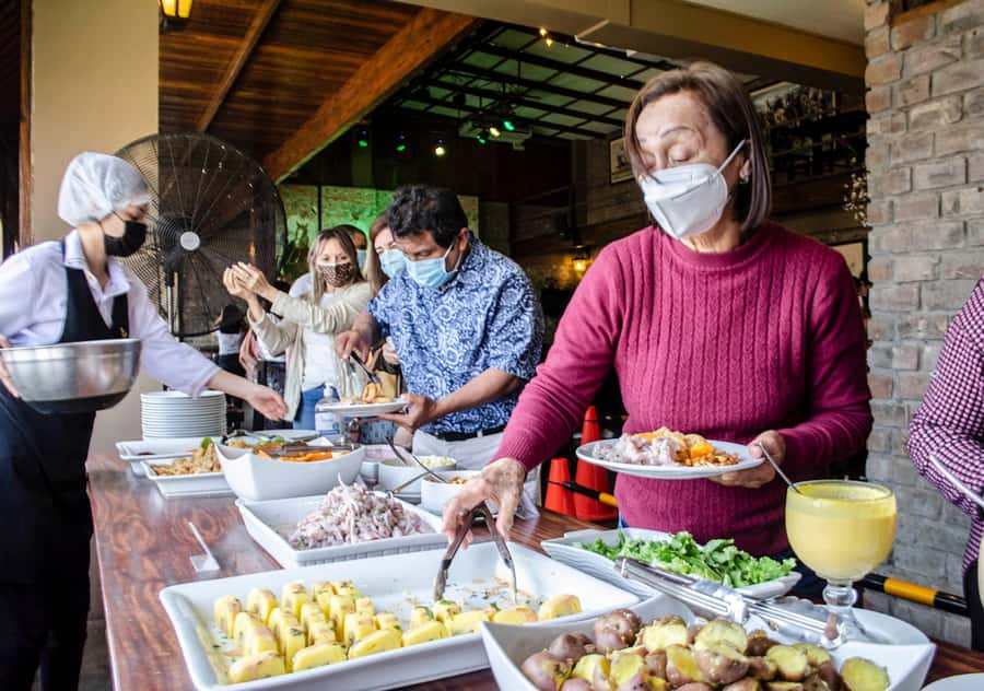 Lima: Magic Water Circuit and Dinner Show Tickets - Should you book the Magic Water Circuit and Dinner Show?