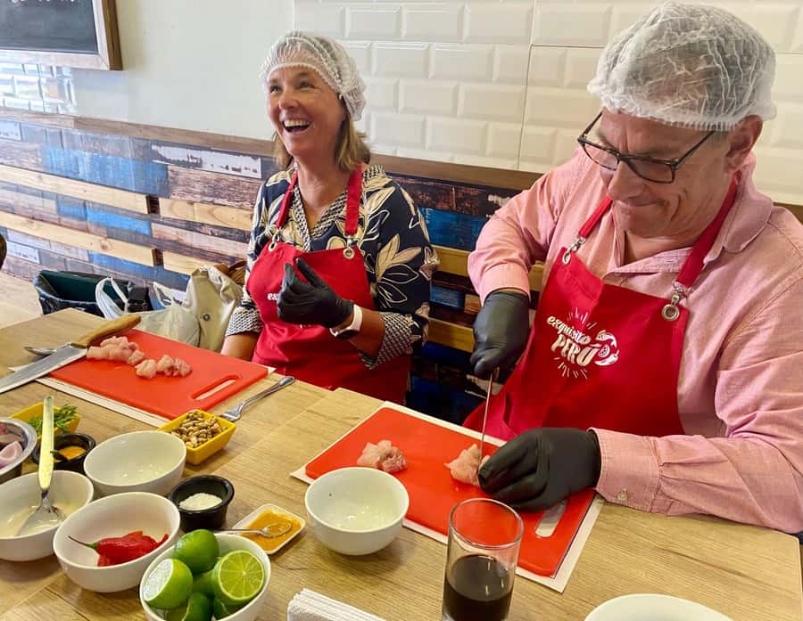 Lima: Market Tour and Cooking Class with Pisco Sour - Surquillo Market and the four-fruit tasting