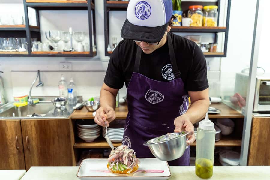 Lima: Miraflores Trending Flavors Half-Day Walking Tour - Key points at a glance