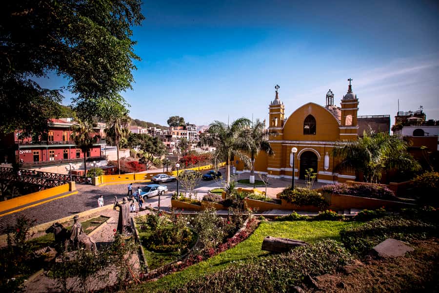 Lima: Pachacamac Ruins & Barranco Half-Day Guided Tour - Starting in Barranco, Lima’s bohemian quarter
