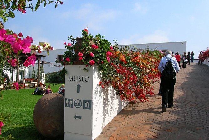 Lima´s Vibrant Heritage & Larco Museum of Cultures Half Day Tour - The Larco Museum’s ancient Peru collection