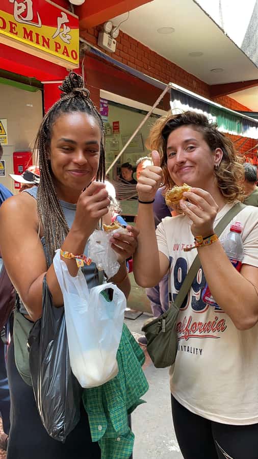 Lima Street Food: A gastronomic adventure through the city. - Chinatown brings a different side of Lima
