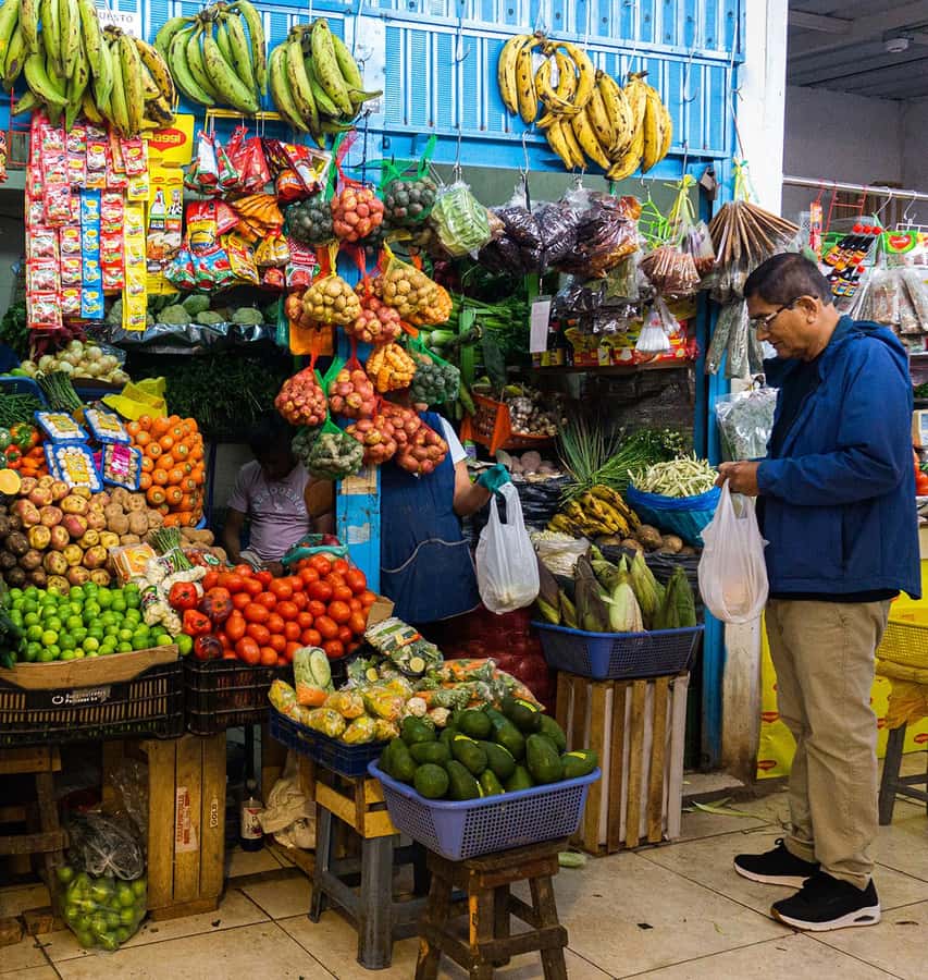 Lima: Street Food Tasting Tour with Pisco Sour Class - Lima’s old center, balconies, and San Francisco
