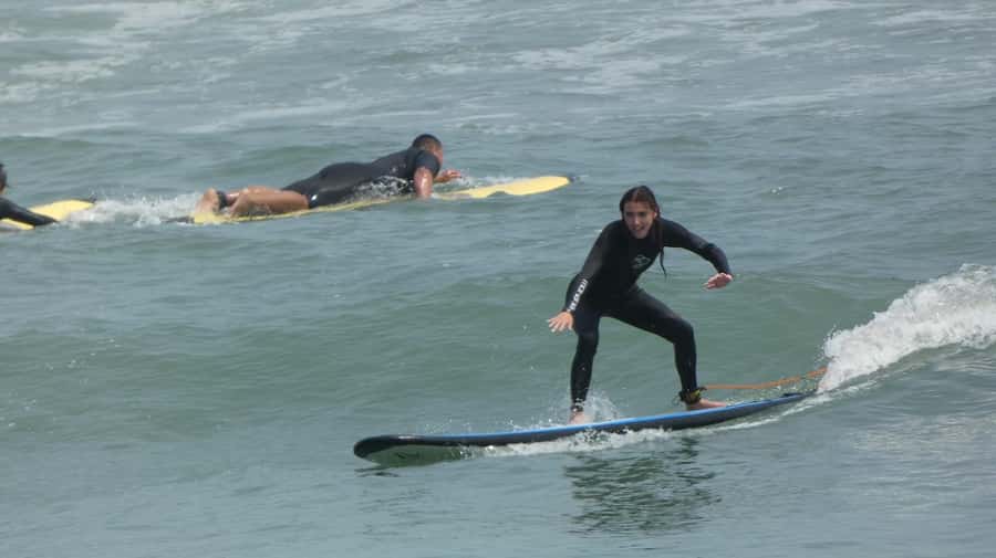 Lima: Surf Class with Equipment and Instructor - Who should book this activity