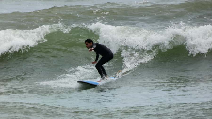 Lima: Surf Class with Equipment and Instructor - What to bring and what to leave behind