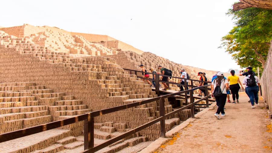 Lima: Tour to Huaca Pucllana and Huaca Mateo Salado - Key points at a glance