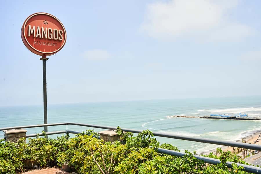 Lunch Menu at Mangos Larcomar restaurant - The menu’s real strengths and limits