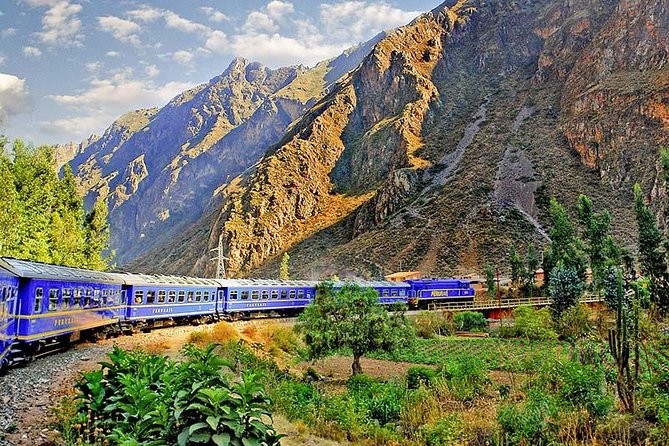 Machu Picchu 2-Day Adventure by Train with Overnight Stay - The Ollantaytambo to Aguas Calientes train