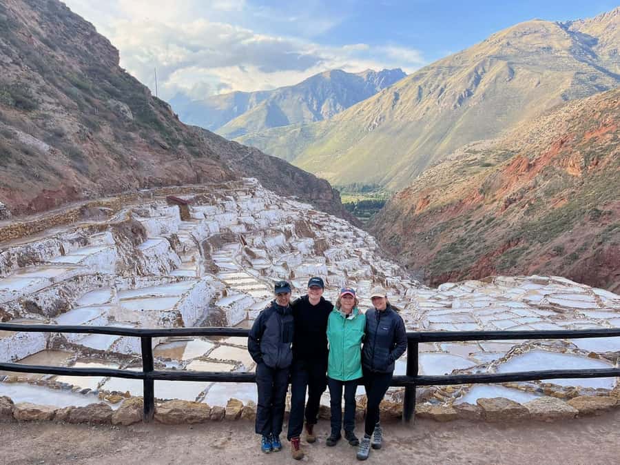 Machu Picchu: Chinchero, Maras, Moray & Machu Picchu 2 days - Chinchero combines Inca stones and living craft