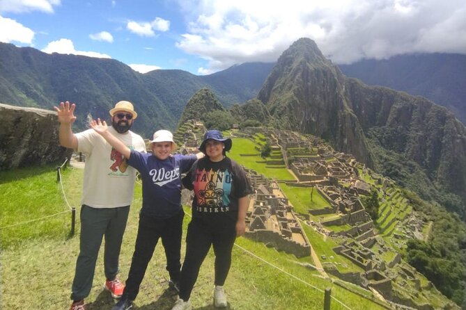 Machu Picchu Day Trip from Cuzco - The Consetur bus handles the climb to Machu Picchu